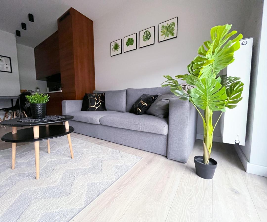 Warsaw Inside Business Centre Apartment Luaran gambar