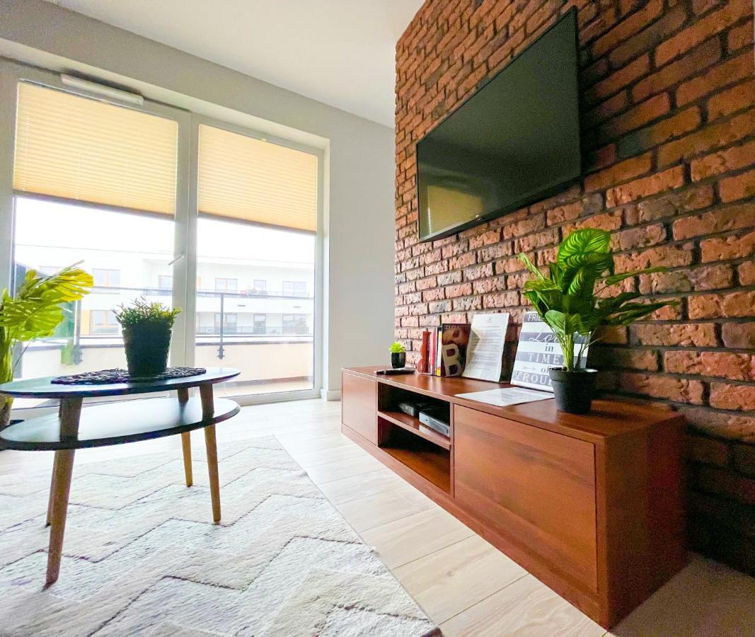 Warsaw Inside Business Centre Apartment Luaran gambar